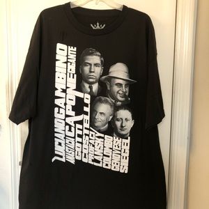 Men’s 2xl Mafioso brand T-shirt NWOT.